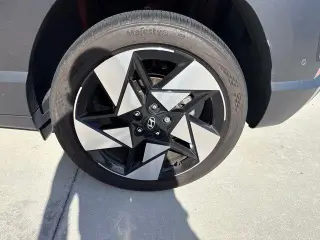 Hyundai KONA 2024 Limited 4p Crossover