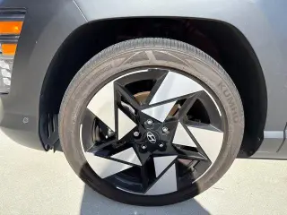 Hyundai KONA 2024 Limited 4p Crossover