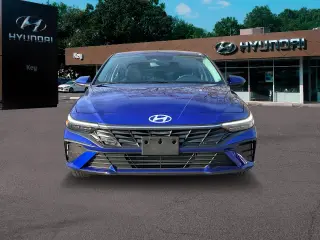 Hyundai ELANTRA 2024 SEL 4p Sedan