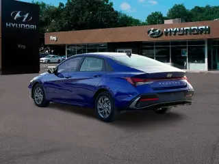 Hyundai ELANTRA 2024 SEL 4p Sedan