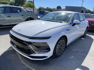 Hyundai SONATA Hybrid 2025 SEL 4p Sedan