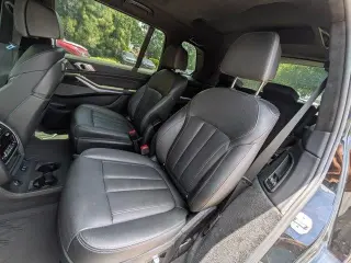 BMW X7 2021 4x4 xDrive40i 4p. Vehículo Deportivo de Actividades