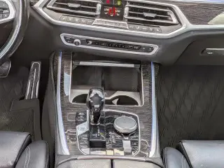 BMW X7 2021 4x4 xDrive40i 4p. Vehículo Deportivo de Actividades