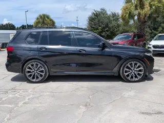 BMW X7 2021 4x4 xDrive40i 4p. Vehículo Deportivo de Actividades