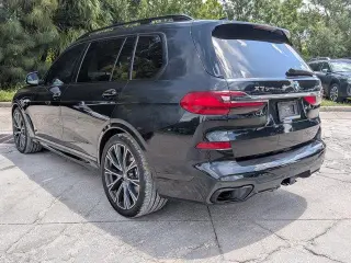 BMW X7 2021 4x4 xDrive40i 4p. Vehículo Deportivo de Actividades