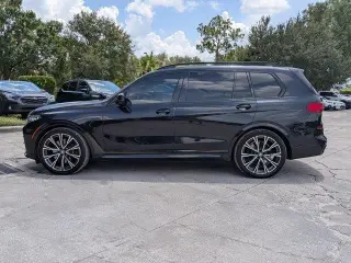 BMW X7 2021 4x4 xDrive40i 4p. Vehículo Deportivo de Actividades