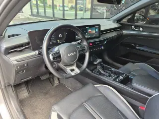 Kia K5 2025 GT-Line 4p Sedan