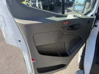 Ford Transit 2025 250 3dr SWB Low Roof Cargo Van