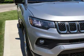 Jeep Compass 2023 4x4 Latitude Lux SUV 4p