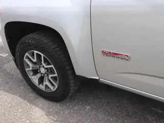 GMC Canyon 2018 4x4 Todo Terreno 4p Crew Cab 5 ft. SB (Tela)