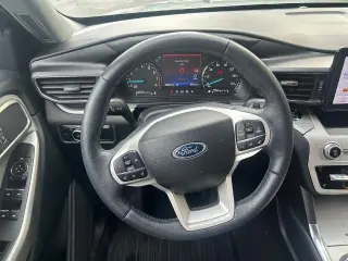 Ford Explorer 2024 AWD XLT 4p SUV
