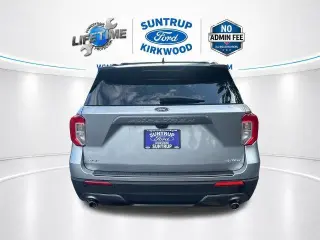 Ford Explorer 2024 AWD XLT 4p SUV