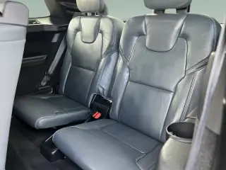 Volvo XC90 2024 AWD B6 Ultimate Tema Brillante 7 Pasajeros 4p SUV