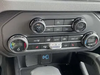 Ford Bronco 2024 4x4 Big Bend 4p SUV