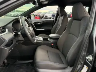 Toyota RAV4 Hybrid 2024 AWD SE SUV 4p