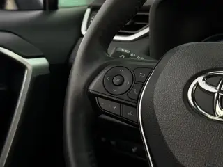 Toyota RAV4 Hybrid 2024 AWD SE SUV 4p