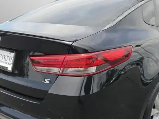 Kia Optima 2018 S 4p Sedan
