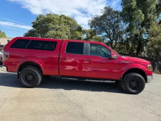 Ford F-150 2010 4x4 Lariat 4p SuperCrew Styleside 5.5 ft. SB