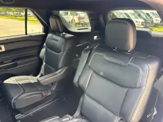Ford Explorer 2024 AWD ST 4p SUV