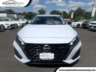 Nissan Altima 2023 AWD 2.5 SR 4dr Sedan