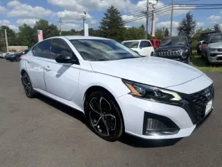 Nissan Altima 2023 AWD 2.5 SR 4dr Sedan