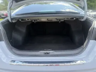 Nissan Altima 2023 AWD 2.5 SR 4dr Sedan