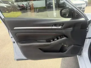 Nissan Altima 2023 AWD 2.5 SR 4dr Sedan