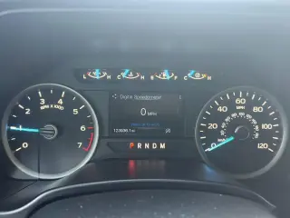 Ford F-150 2018 4x4 XLT 4p SuperCrew 5.5 ft. SB