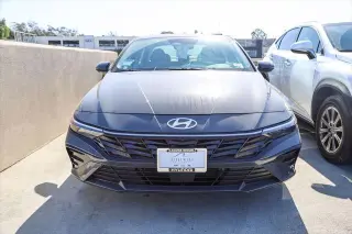 Hyundai ELANTRA Hybrid 2024 Limited 4p Sedan
