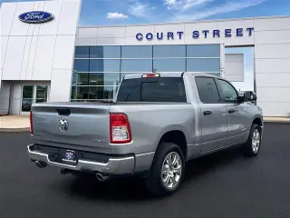 Ram 1500 2023 4x4 Lone Star 4p Camioneta Cabina Extendida 5.6 pies ST