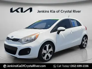 Kia Rio 5 Puertas 2012 SX 4p Vagón