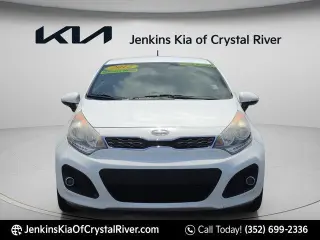 Kia Rio 5 Puertas 2012 SX 4p Vagón