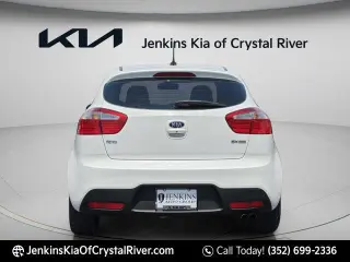 Kia Rio 5 Puertas 2012 SX 4p Vagón