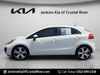 Kia Rio 5 Puertas 2012 SX 4p Vagón