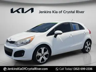 Kia Rio 5 Puertas 2012 SX 4p Vagón