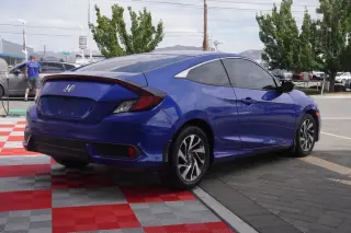 Honda Civic 2019 LX 2p Coupe