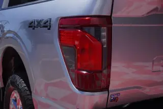 Ford F-150 2024 4x4 XLT 4p SuperCrew 5.5 ft. SB