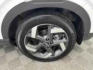 Hyundai VENUE 2025 SEL 4p Crossover