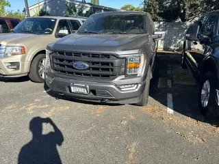 Ford F-150 2022 4x4 XL 4dr SuperCrew 5.5 ft. SB