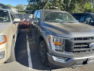 Ford F-150 2022 4x4 XL 4dr SuperCrew 5.5 ft. SB