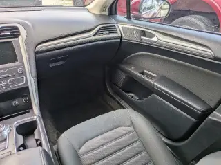 Ford Fusion 2020 SE 4p Sedan