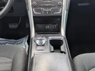 Ford Fusion 2020 SE 4p Sedan