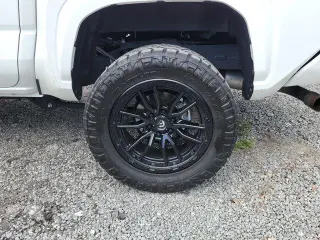 Toyota Tacoma 2024 4x4 SR5 4p Doble Cabina 5.0 ft CB