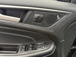 Ford Edge 2024 AWD Titanium 4p SUV