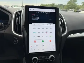 Ford Edge 2024 AWD Titanium 4p SUV