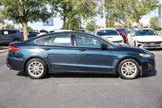 Ford Fusion 2020 SE 4p Sedan