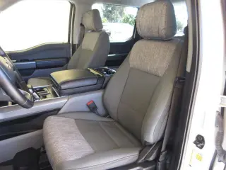 Ford F-150 Lightning 2023 AWD XLT 4p SuperCrew 5.5 ft. SB