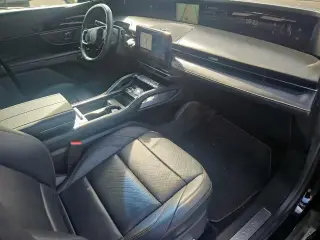 Lincoln Nautilus 2024 AWD Premiere 4dr SUV