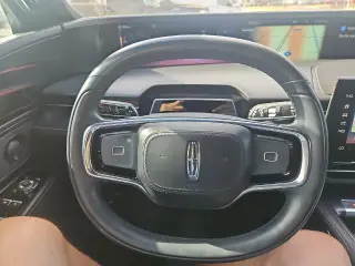 Lincoln Nautilus 2024 AWD Premiere 4dr SUV