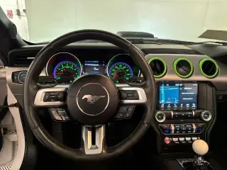 Ford Mustang 2018 GT Premium 2dr Convertible